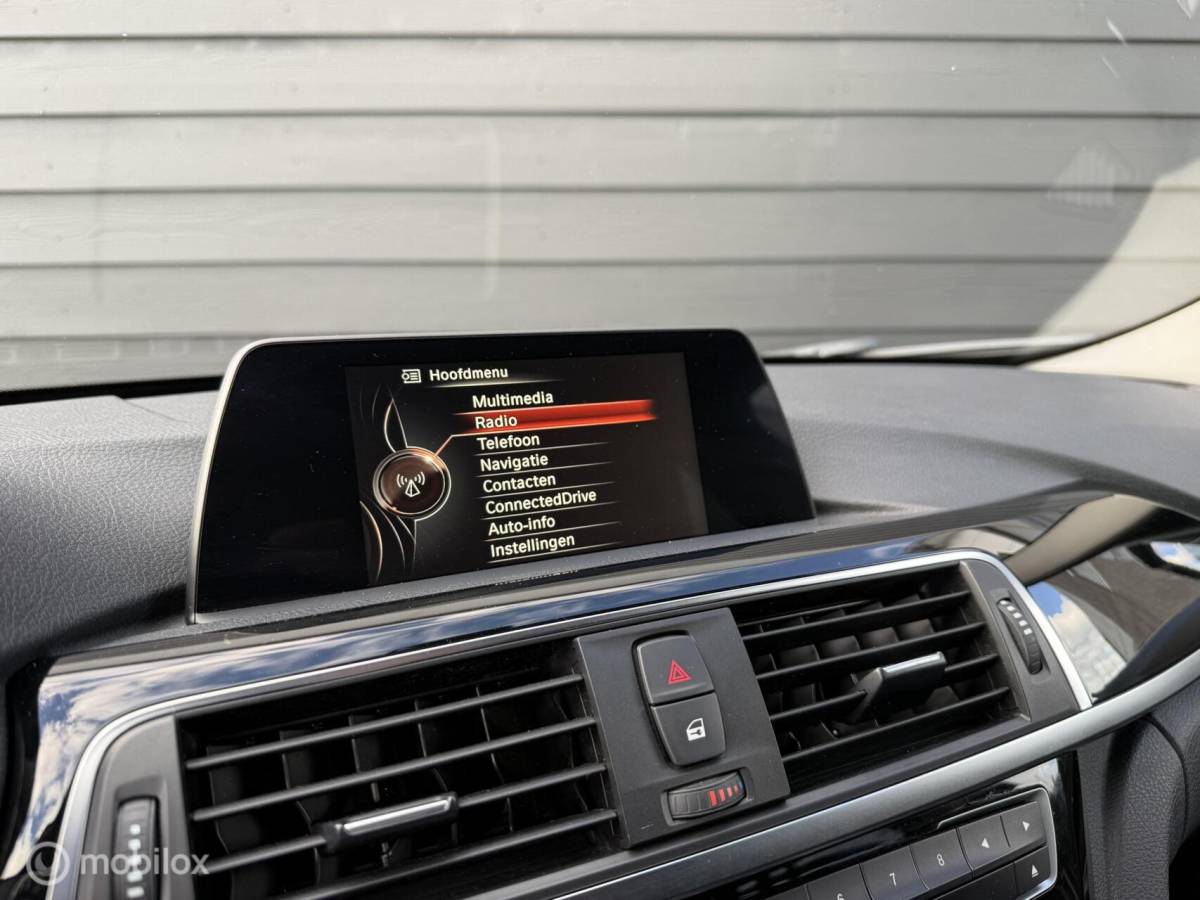 BMW 3 Serie BMW 3-serie Touring 320d EDE Automaat Navi/LED/Clima/Cruise/PDC