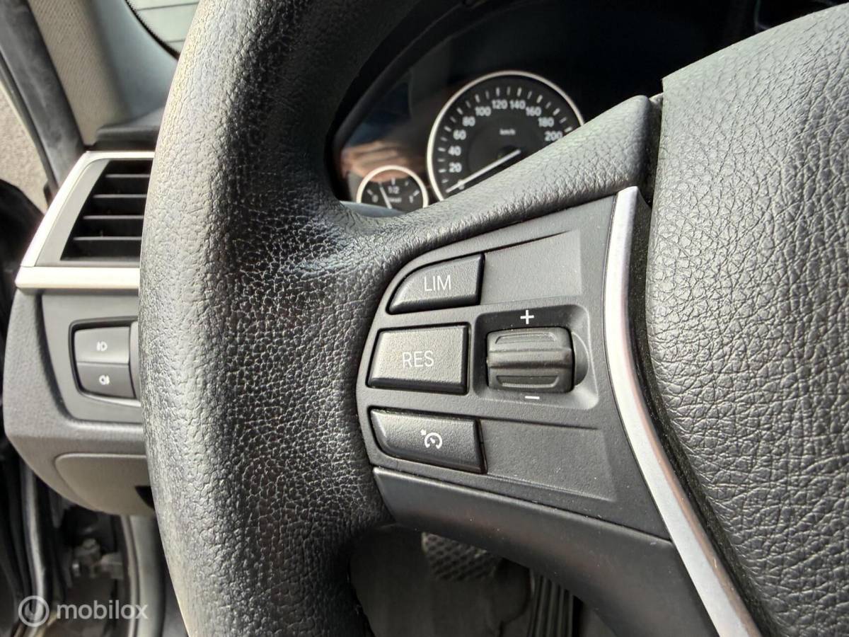 BMW 3 Serie BMW 3-serie Touring 320d EDE Automaat Navi/LED/Clima/Cruise/PDC