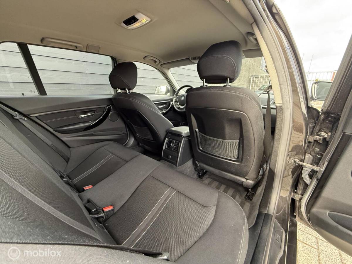 BMW 3 Serie BMW 3-serie Touring 320d EDE Automaat Navi/LED/Clima/Cruise/PDC