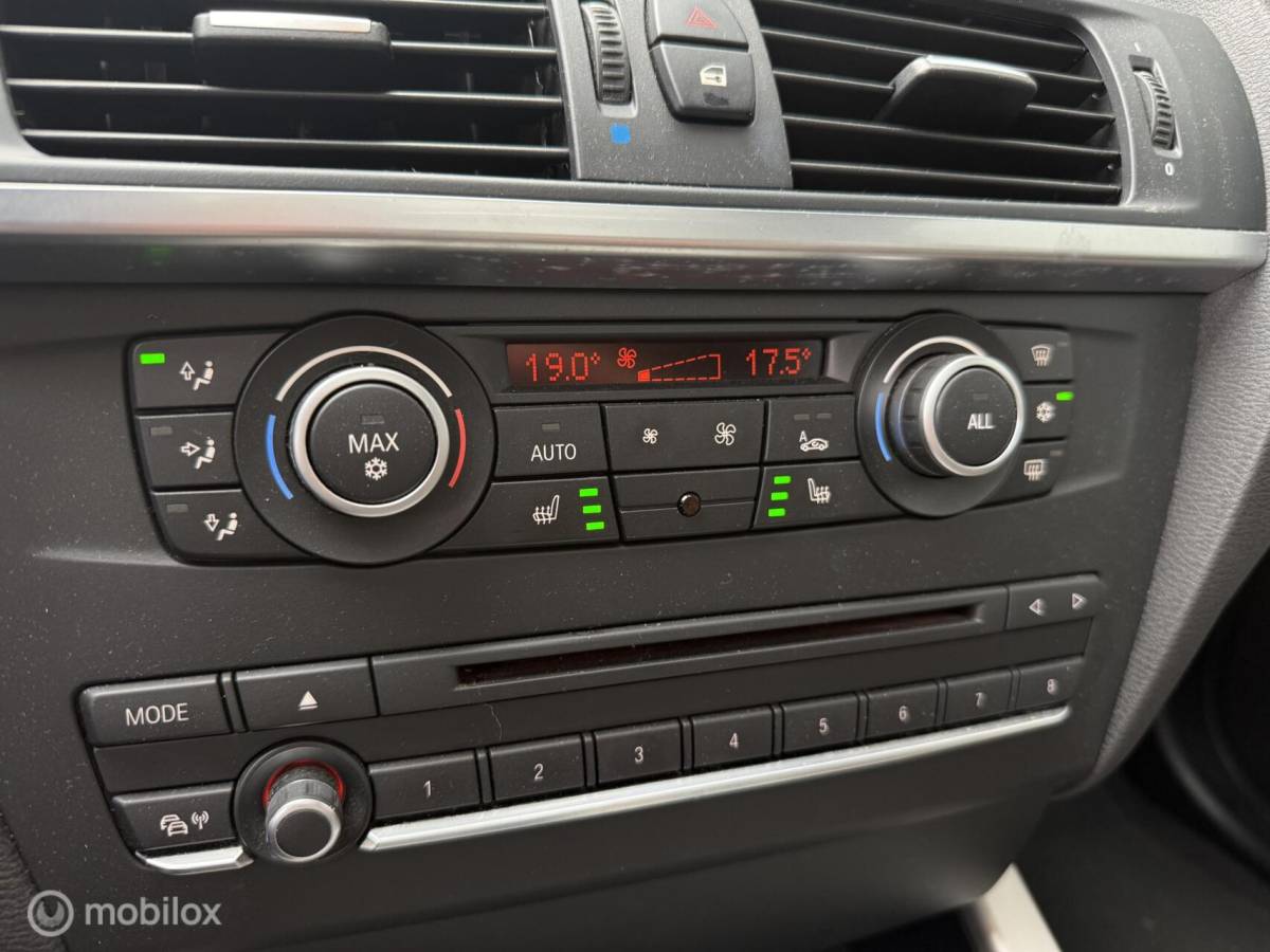 BMW X3 BMW X3 xDrive20i High Executive Aut Panorama Xenon Cruise Leder Trekhaak NL Auto