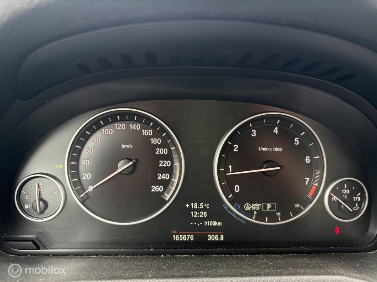 BMW X3 BMW X3 xDrive20i High Executive Aut Panorama Xenon Cruise Leder Trekhaak NL Auto
