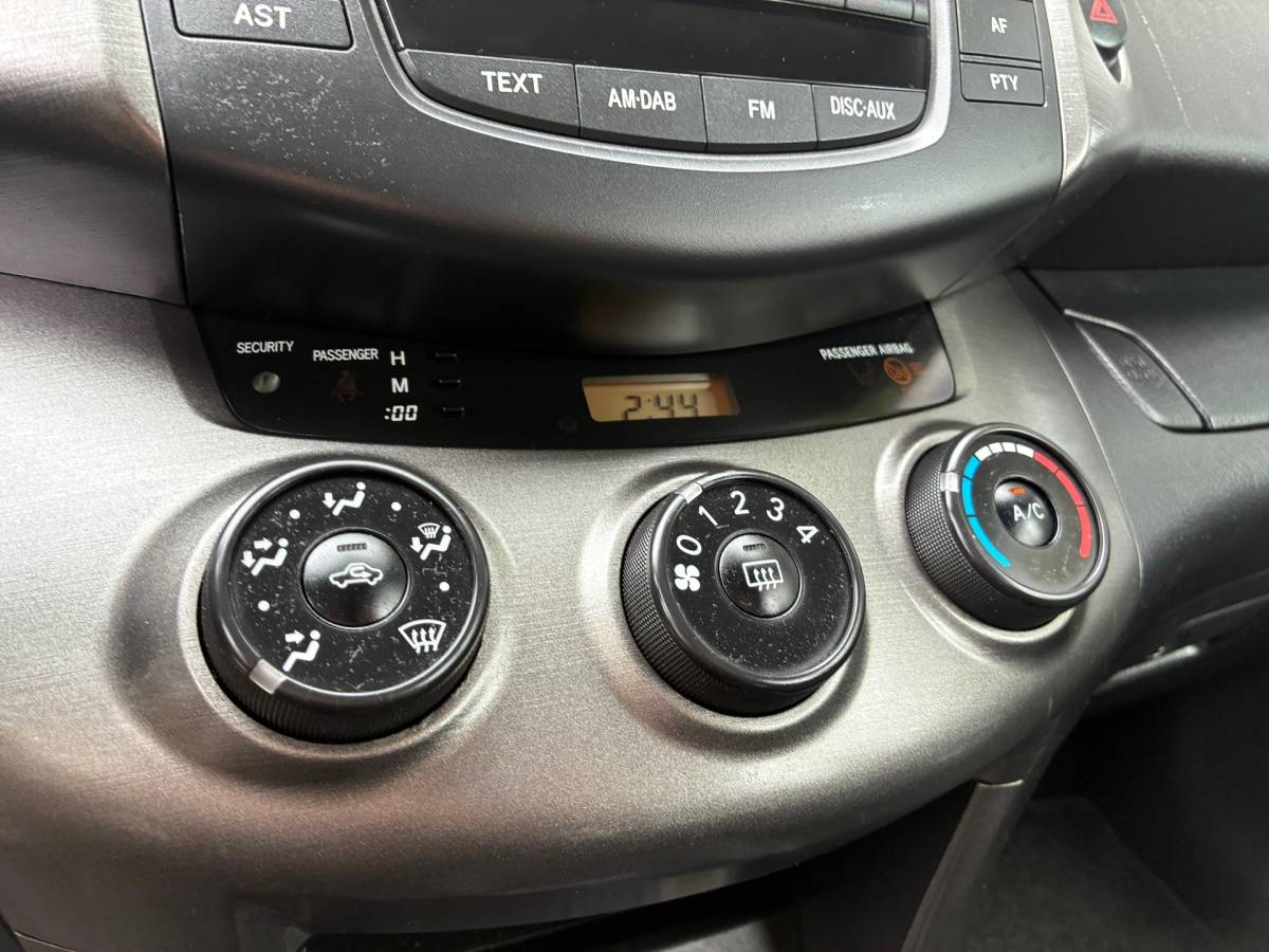 Toyota RAV4 Toyota RAV4 2.0 VVTi Comfort 2WD | Airco + Cruise nu €5.975,-!!