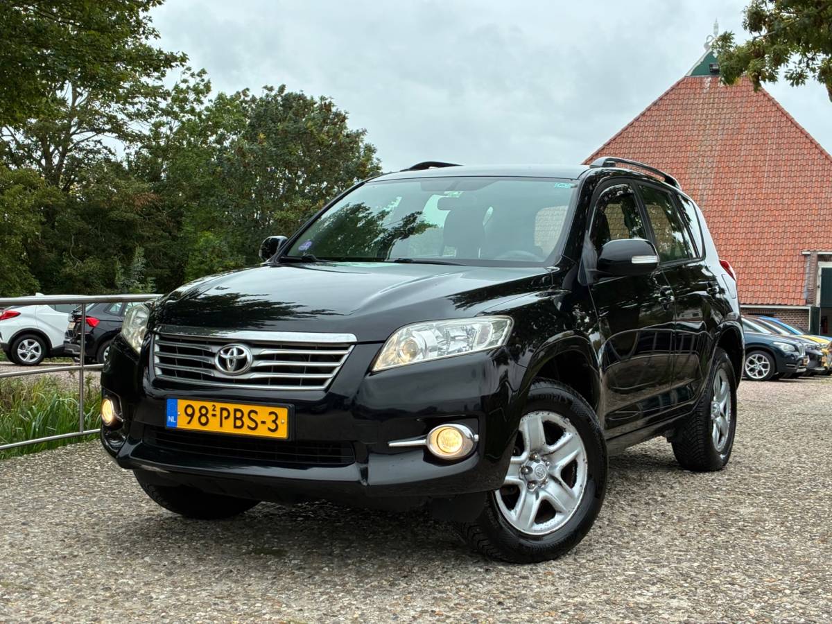 Toyota RAV4 Toyota RAV4 2.0 VVTi Comfort 2WD | Airco + Cruise nu €5.975,-!!