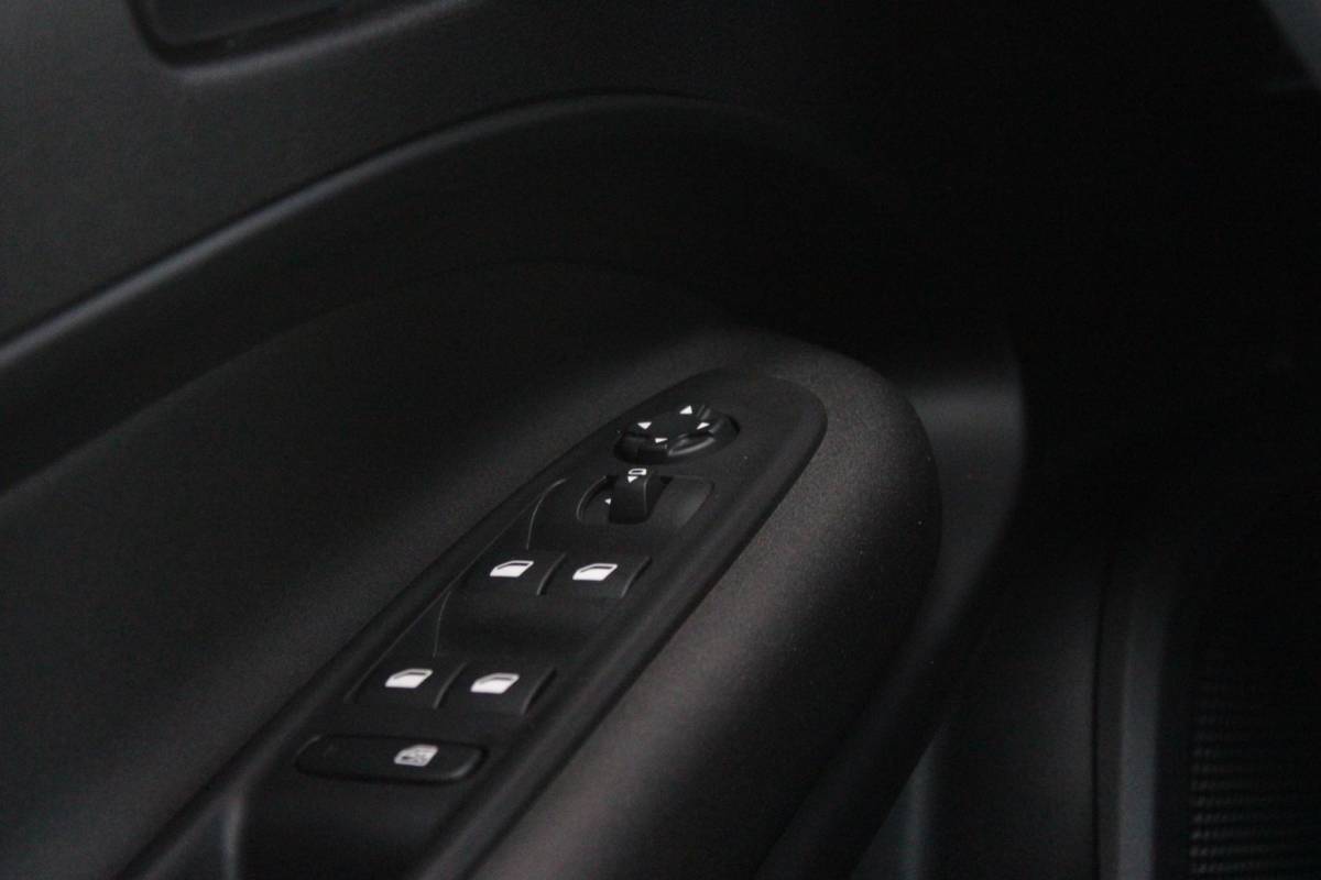 Alfa Romeo Junior Alfa Romeo Junior 1.2 145PK AUTOMAAT Hybrid IBRIDA TI | TECHNO PACK: (LED MATRIX KOPLAMPEN, DODEHOEK DETECTIE, ELEKTRISCH BEDIENBARE ACHTERKLEP, KEYLESS ENTRY, ACHTERUITRIJ CAMERA, PARKEERSENSOREN VOOR ACHTER EN ZIJKANT, DRAADLOZE TELEFOONLADER, LANE ASSIST, ADAPTIVE CRUISE CONTROL) | PACK TI: (ELEKTRISCH BEDIENBARE BESTUUDERSSTOEL, VERKEERSBORDEN WEERGAVE, GETINTE ACHTERRUITEN, SFEER VERLICHTING, GLANZEND ZWARTE BODYKIT, 10,25″ TOUCHSCREEN, LEDEREN STUURWIEL, VERSTELBARE KOFFERVLOER OP 3 NIVEAUS) | 18″ LICHTMETALEN VELGEN “FORI” | BRERA RED MET ZWART DAK | DRAADLOZE APPLE CARPLAY/ANDROID AUTO | NAVIGATIE | MASSAGE FUNCTIE OP DE BESTUURDERSSTOEL | STOEL VERWARMING |