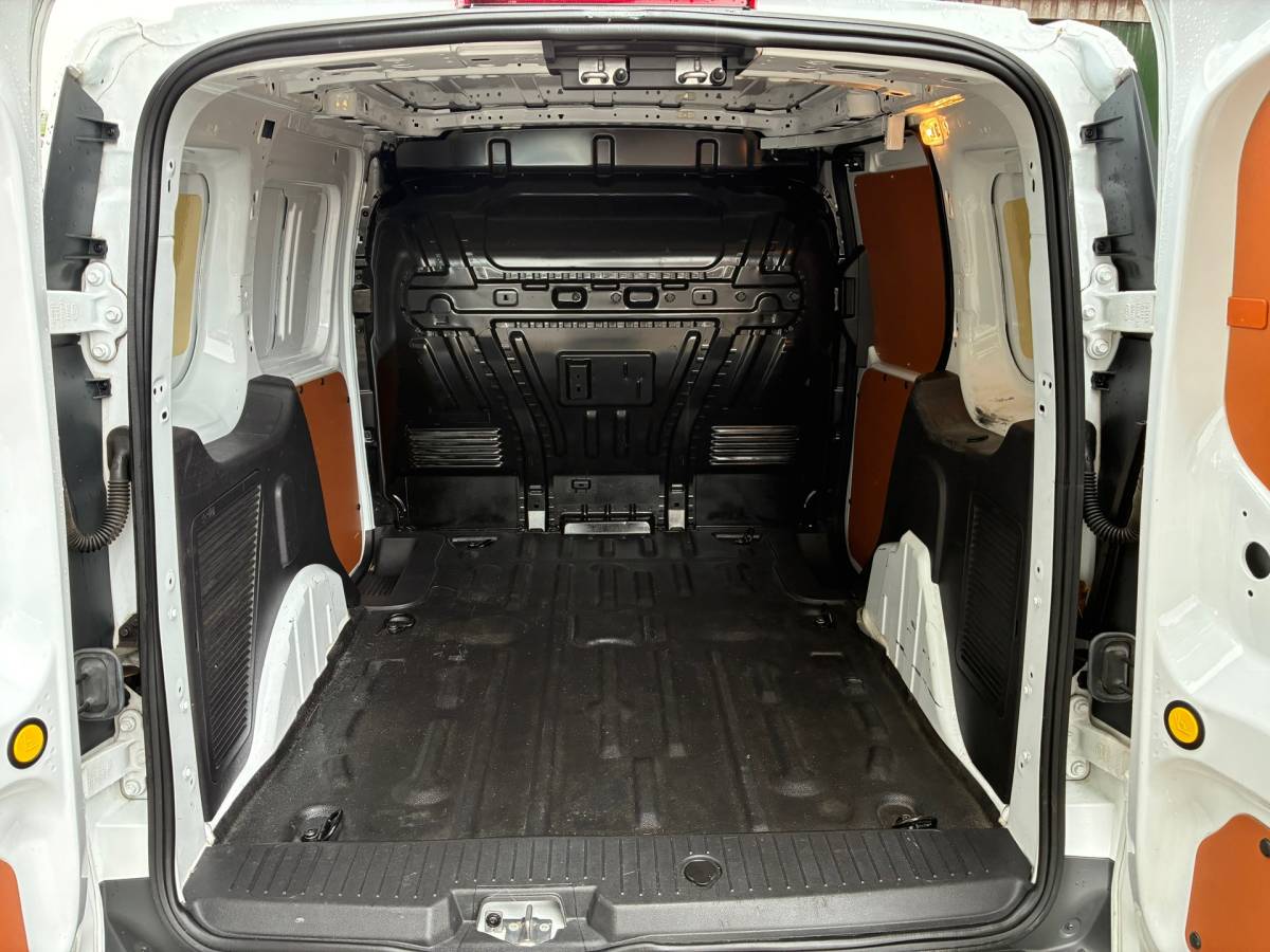 Ford Transit Connect Ford Transit Connect 1.6 TDCI L1 Trend | Airco + Cruise + Trekhaak Nu € 5.975 EX BTW!!!