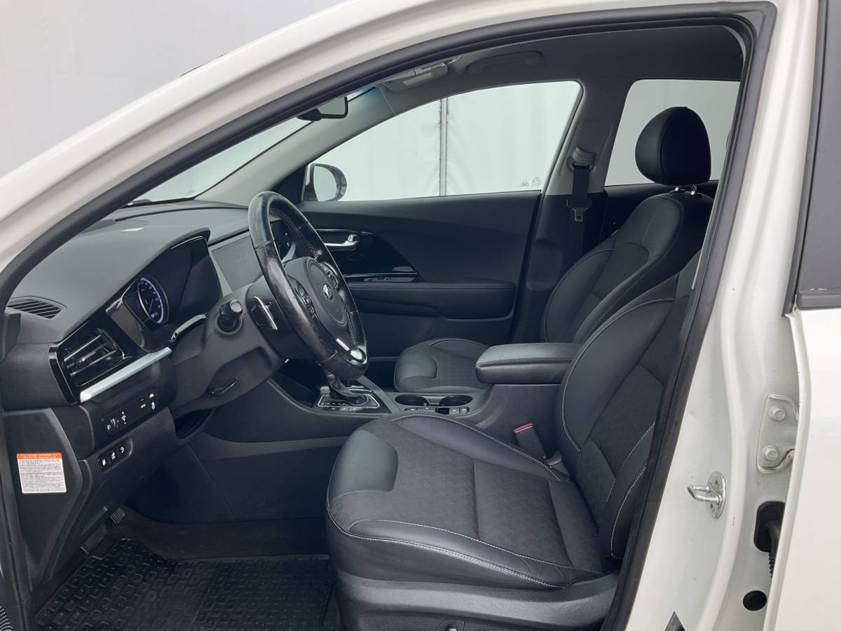 Kia Niro Kia Niro 1.6 GDi Plug-in PHEV Adap.Cruise Stoel/Stuurverw Navi Camera Plug-in!