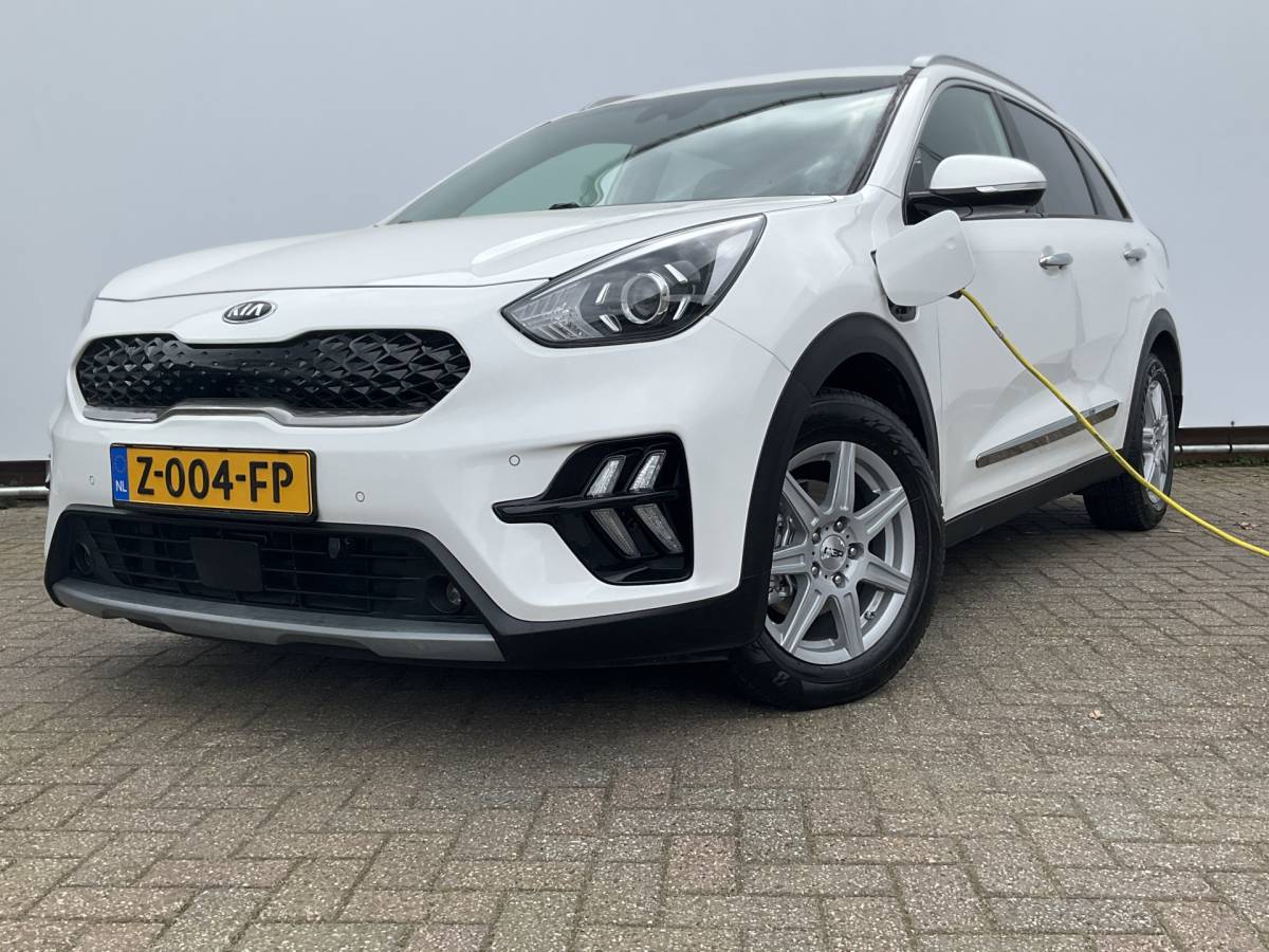 Kia Niro Kia Niro 1.6 GDi Plug-in PHEV Adap.Cruise Stoel/Stuurverw Navi Camera Plug-in!