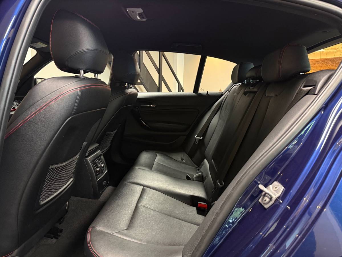 BMW 1 Serie BMW 1-serie 116i Centennial High Executive *M-Sportstuur/Pook* 60.000Km! 2de Eigenaar/Dealer OH|Stoelverw.|Leer|Navi|PDC|BT|NAP