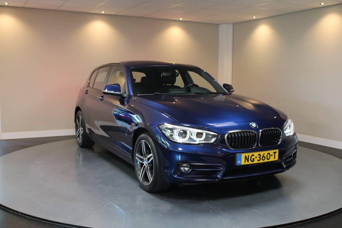 BMW 1 Serie BMW 1-serie 116i Centennial High Executive *M-Sportstuur/Pook* 60.000Km! 2de Eigenaar/Dealer OH|Stoelverw.|Leer|Navi|PDC|BT|NAP
