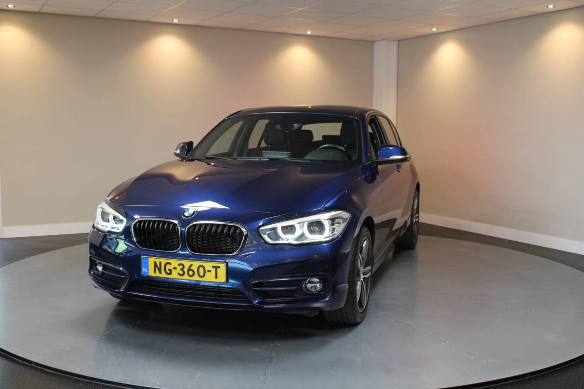 BMW 1 Serie BMW 1-serie 116i Centennial High Executive *M-Sportstuur/Pook* 60.000Km! 2de Eigenaar/Dealer OH|Stoelverw.|Leer|Navi|PDC|BT|NAP