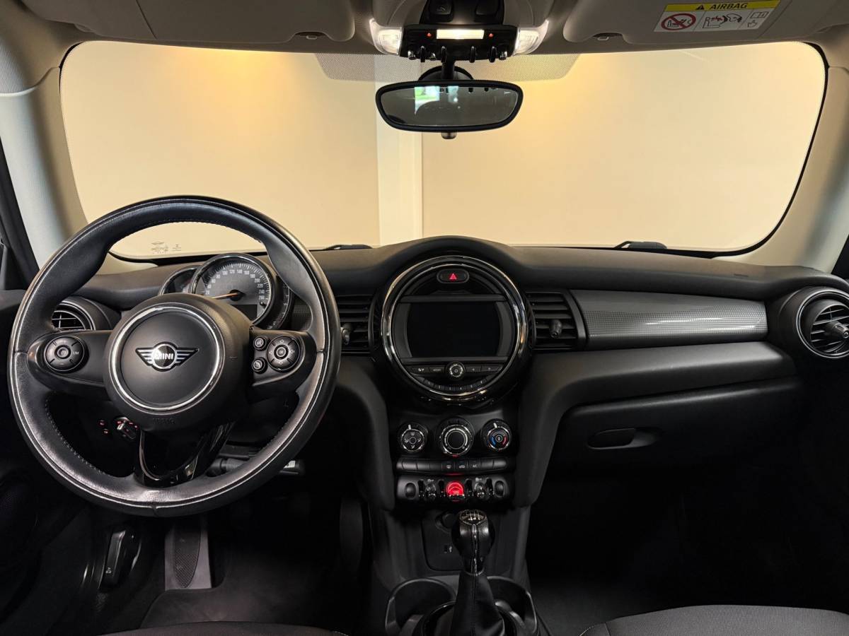 MINI 3-Deurs Mini 3-Deurs 1.5 Cooper Salt *Dealer OH* Carplay|Navi|Cruise|Neon-ring|Nardo-Grey|Lage km-stand|NAP