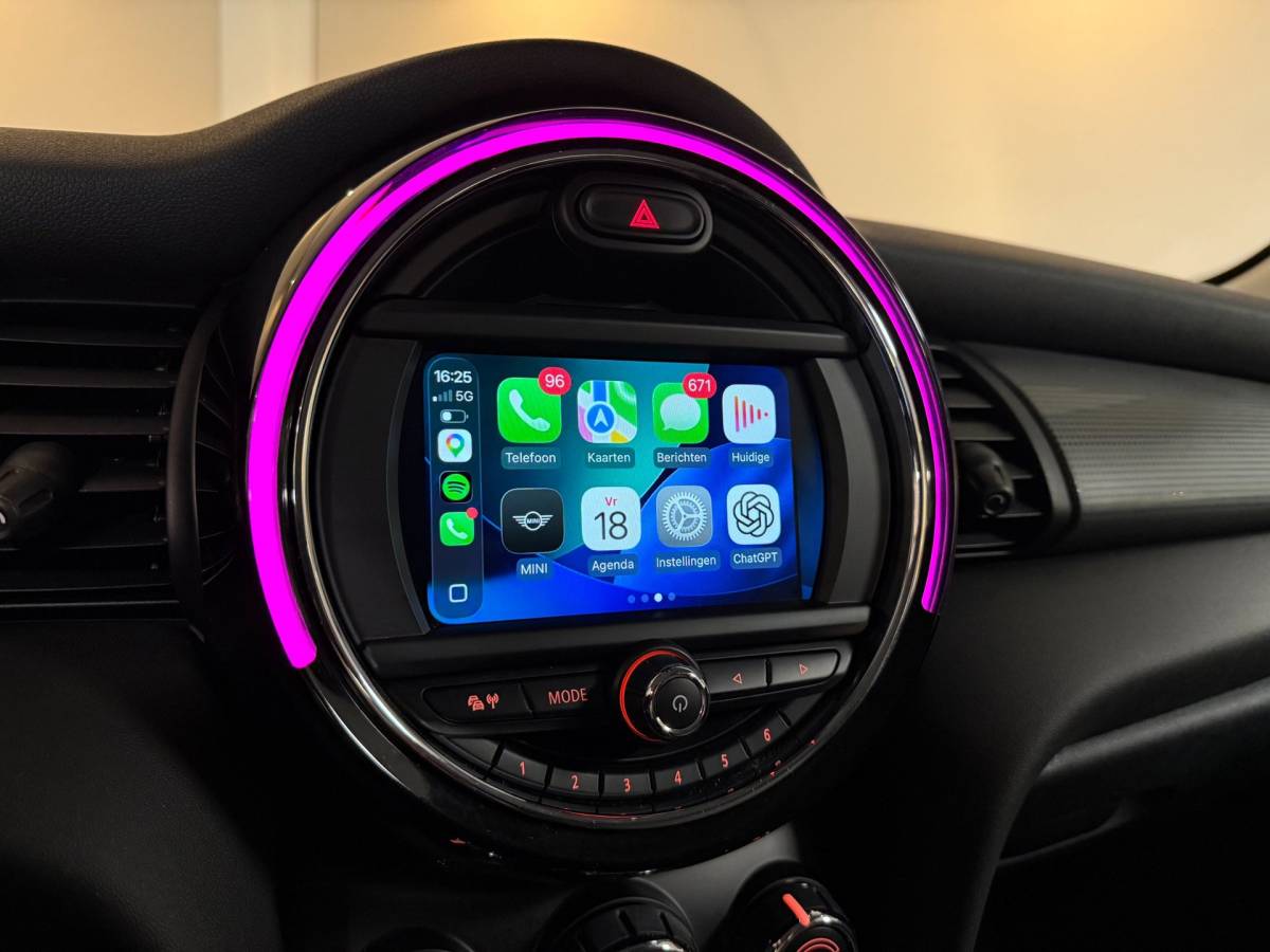 MINI 3-Deurs Mini 3-Deurs 1.5 Cooper Salt *Dealer OH* Carplay|Navi|Cruise|Neon-ring|Nardo-Grey|Lage km-stand|NAP