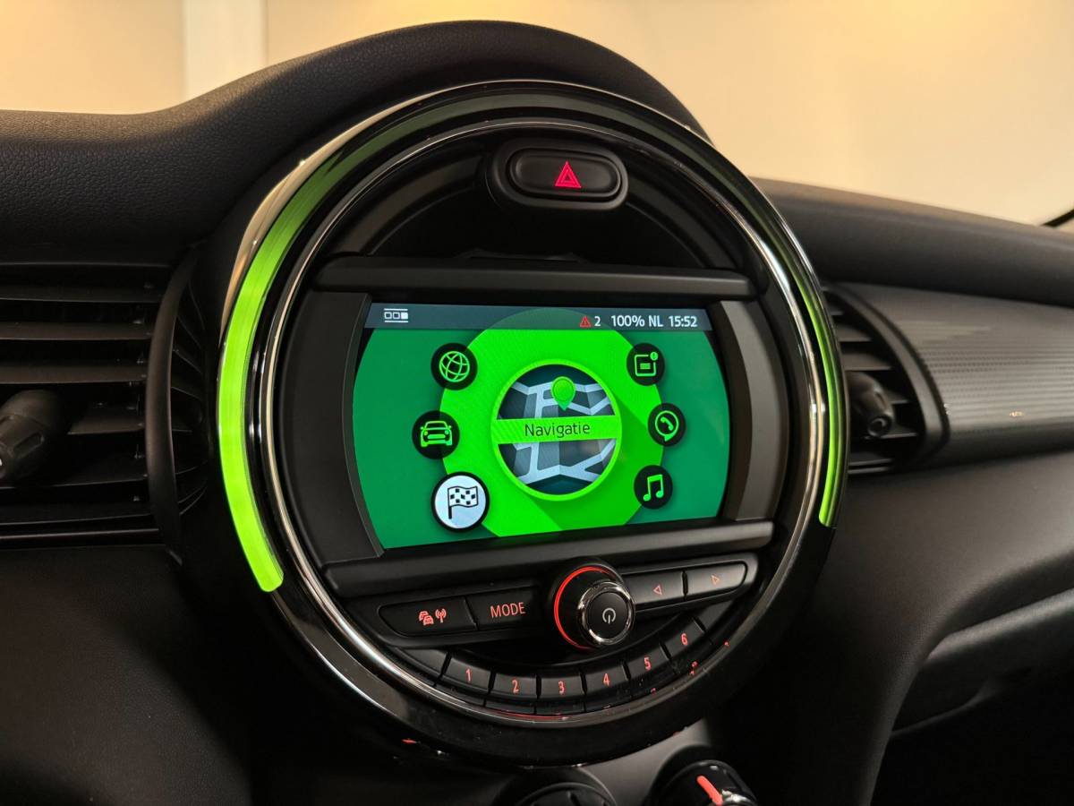 MINI 3-Deurs Mini 3-Deurs 1.5 Cooper Salt *Dealer OH* Carplay|Navi|Cruise|Neon-ring|Nardo-Grey|Lage km-stand|NAP