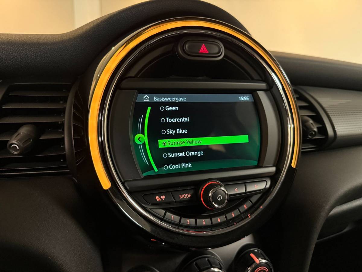 MINI 3-Deurs Mini 3-Deurs 1.5 Cooper Salt *Dealer OH* Carplay|Navi|Cruise|Neon-ring|Nardo-Grey|Lage km-stand|NAP