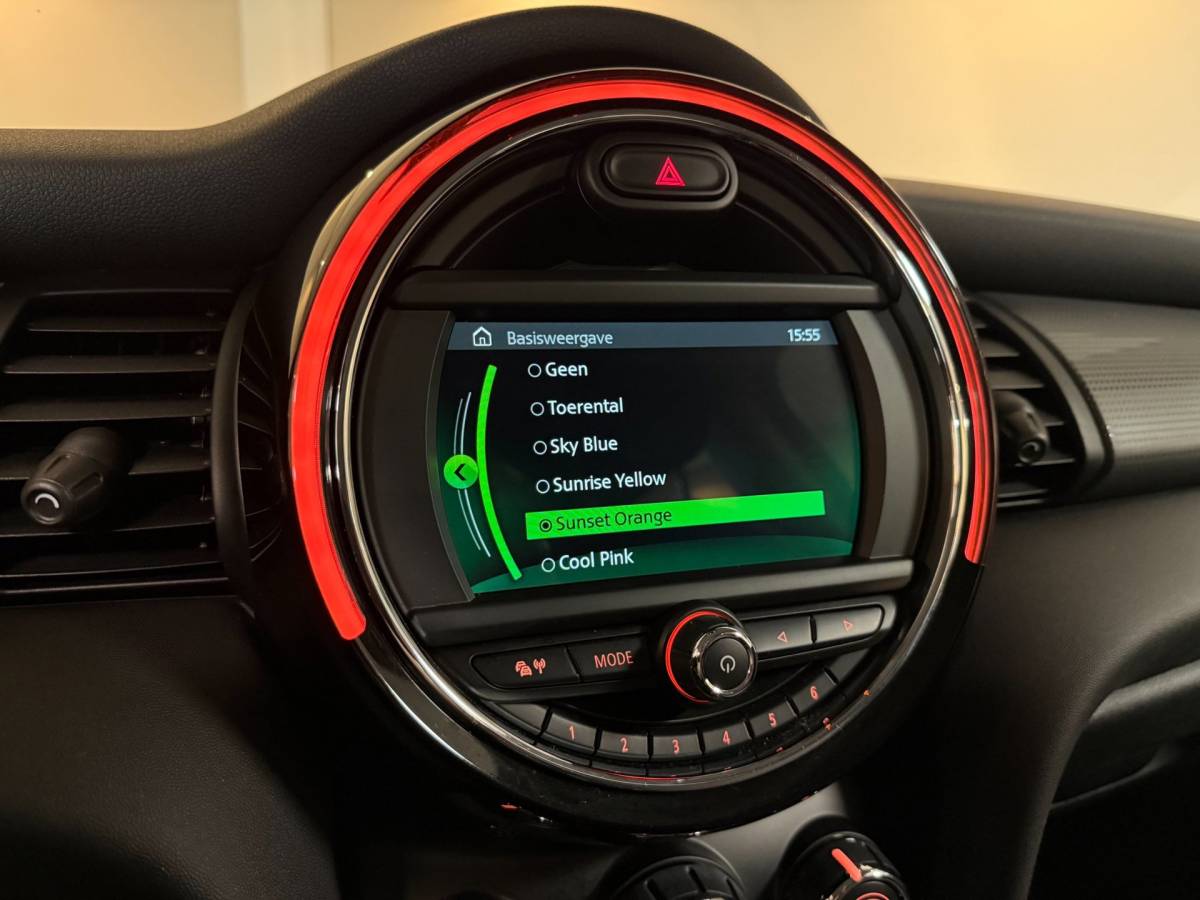 MINI 3-Deurs Mini 3-Deurs 1.5 Cooper Salt *Dealer OH* Carplay|Navi|Cruise|Neon-ring|Nardo-Grey|Lage km-stand|NAP