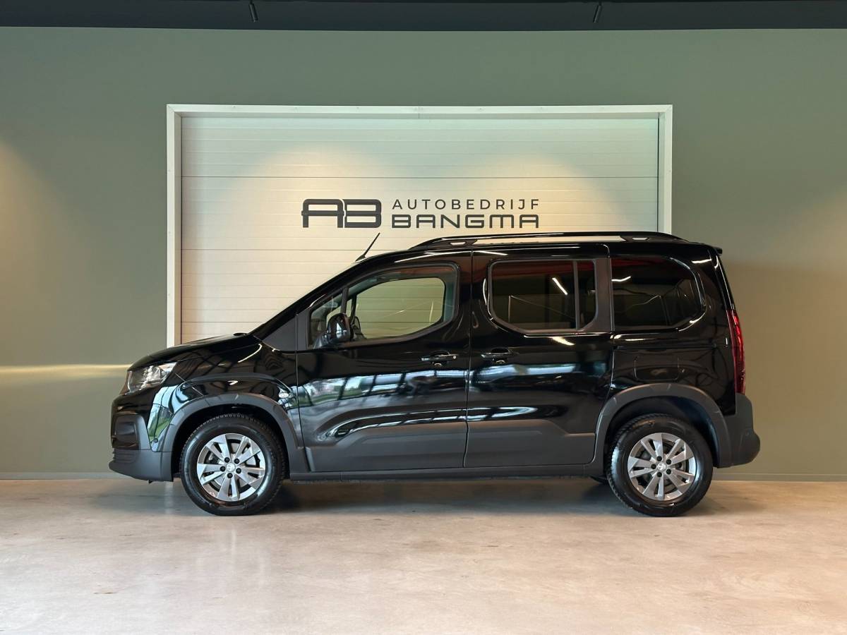 Peugeot Rifter Peugeot Rifter 1.2 Puretech AUTOMAAT ALLURE|NAVIGATIE+CAMERA|CLIMA AIRCO|LM-VELG|CRUISECONTROL|APPLE CARPLAY+ANDROID AUTO|BTW-AUTO