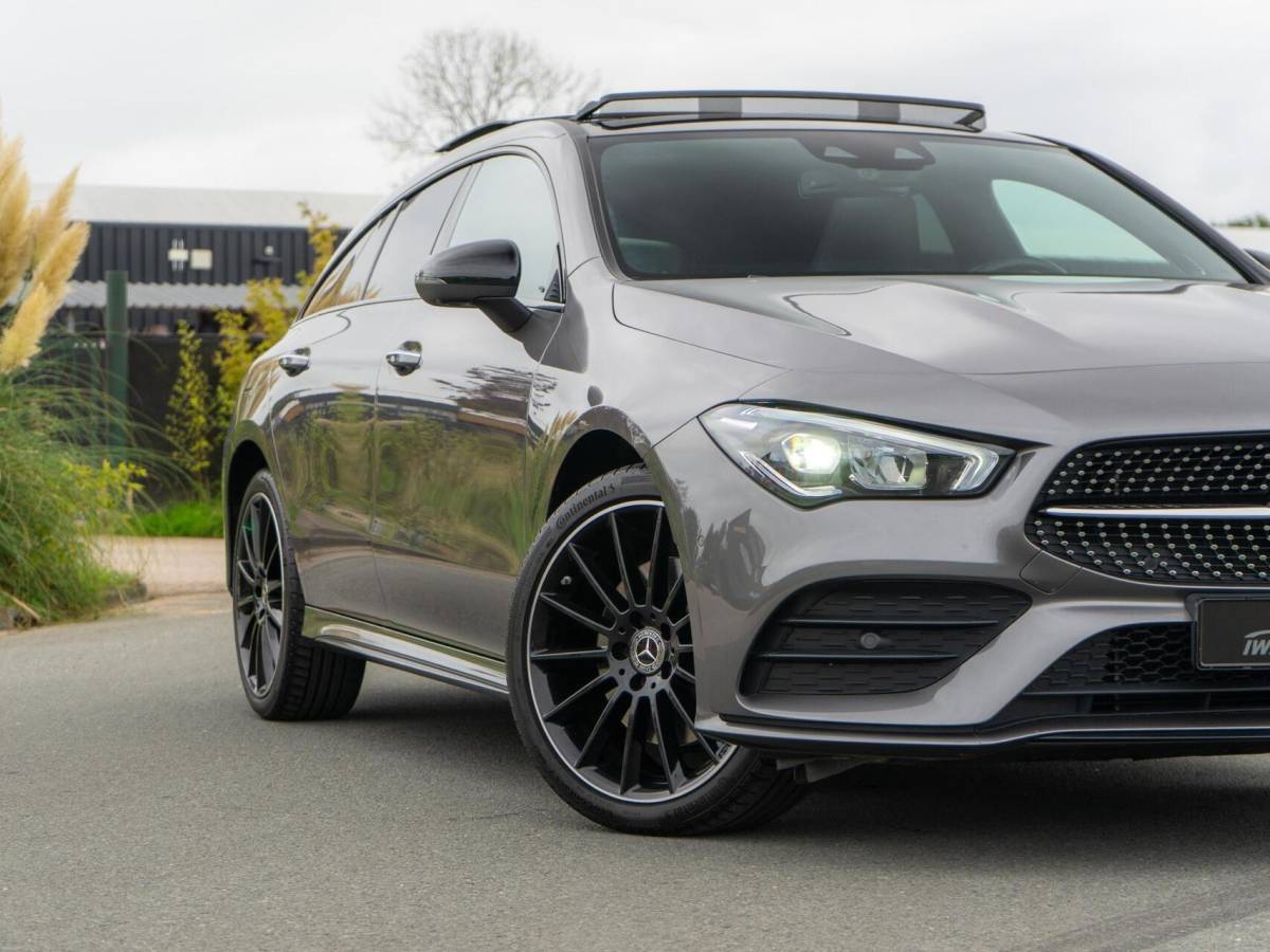 Mercedes-Benz CLA Mercedes CLA-klasse Shooting Brake 250 e AMG Panoramadak|Burmester®|Keyless|Camera 360°|Sfeerverlichting|Night pakket