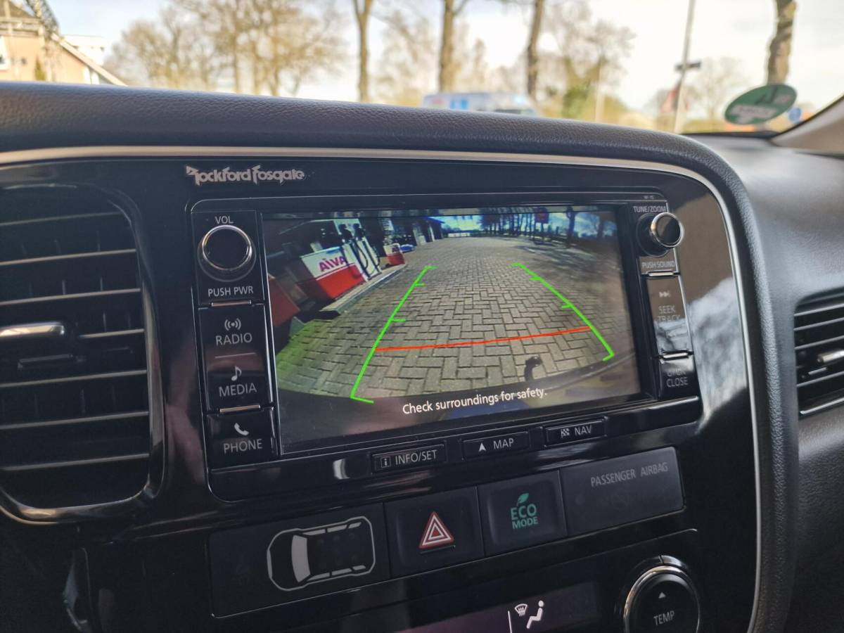 Mitsubishi Outlander Mitsubishi Outlander 2.0 PHEV Executive Edition|New-Type|Trekhaak|Camera|Clima|Cruise|PDC|