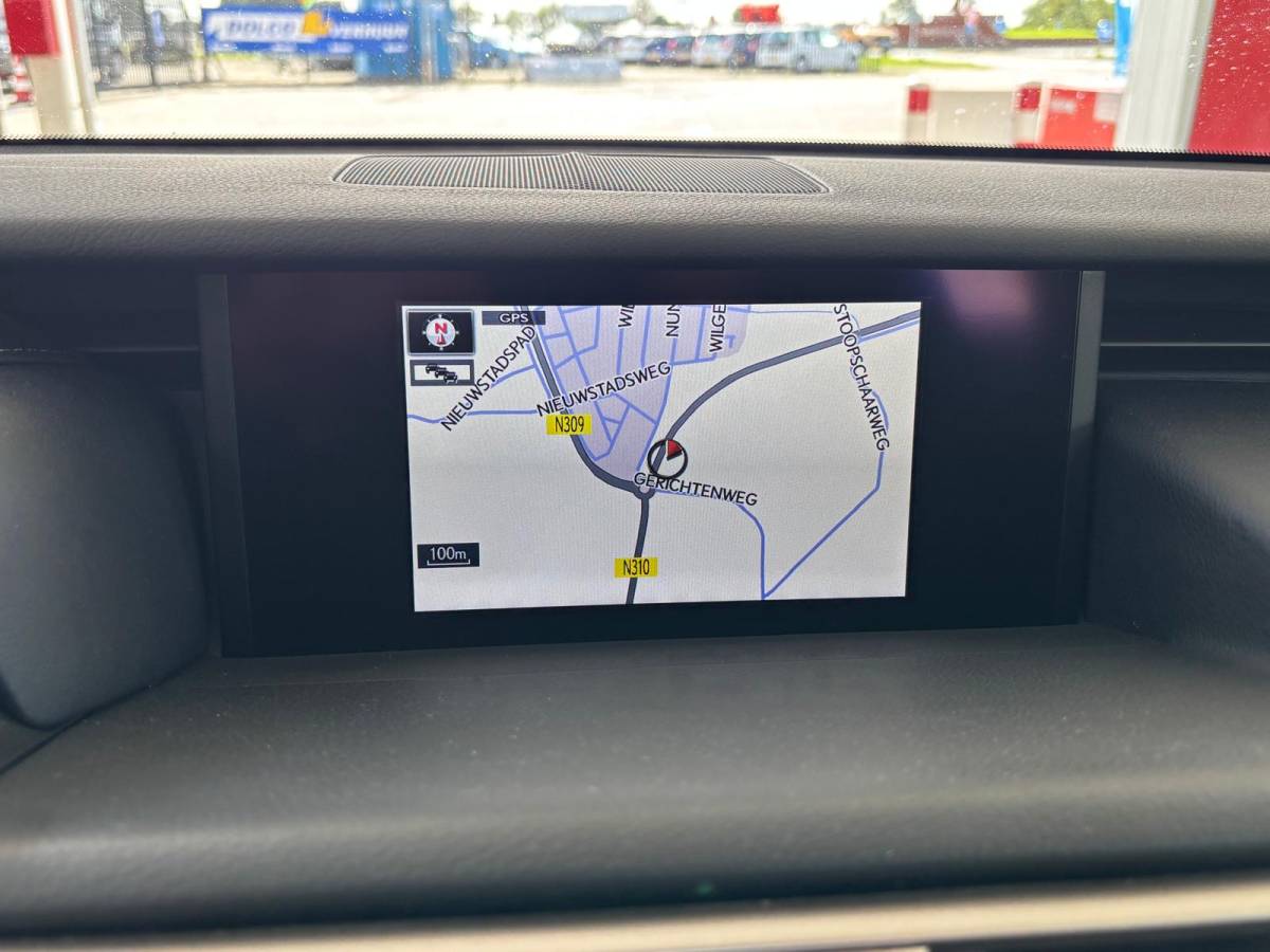 Lexus IS Lexus IS 300h Hybrid Business Line | Navi | Clima | NAP | Orig. NL |