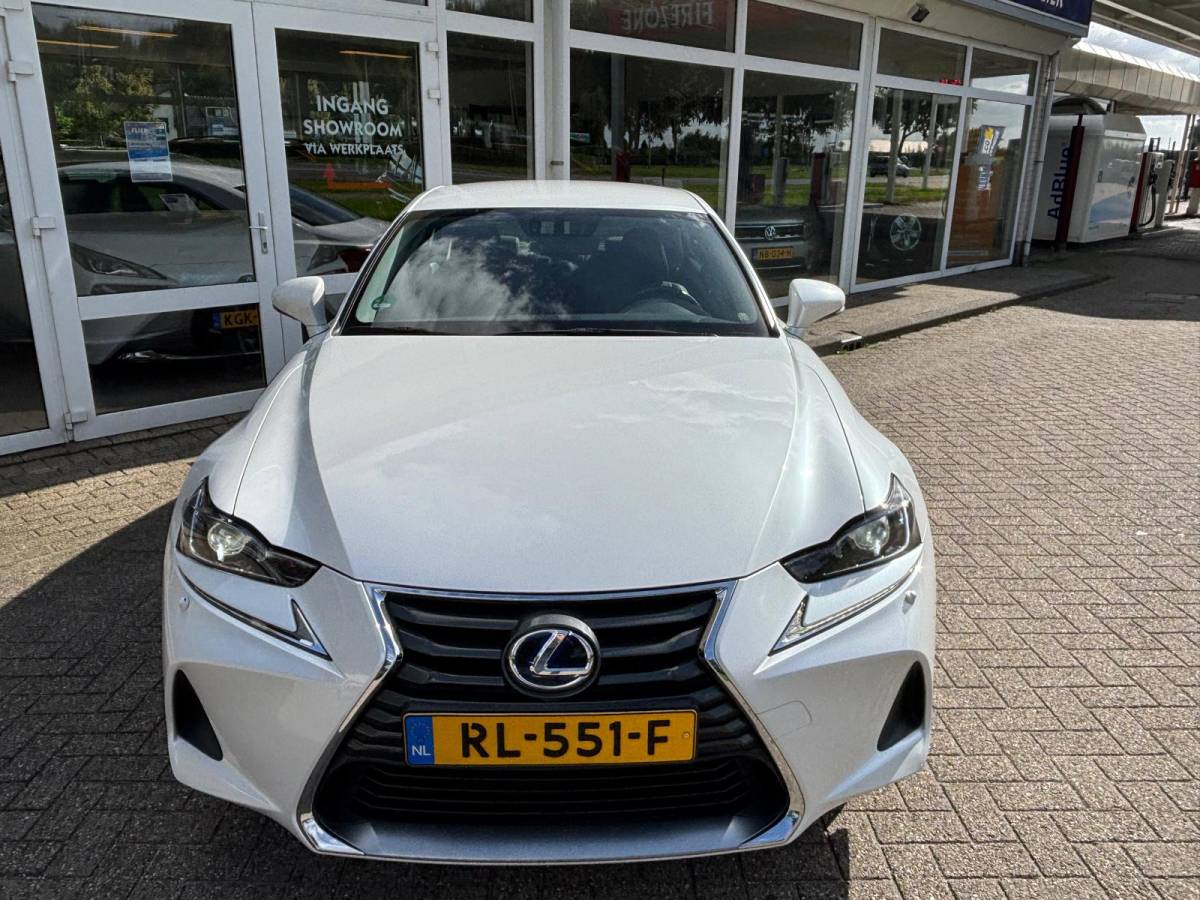 Lexus IS Lexus IS 300h Hybrid Business Line | Navi | Clima | NAP | Orig. NL |