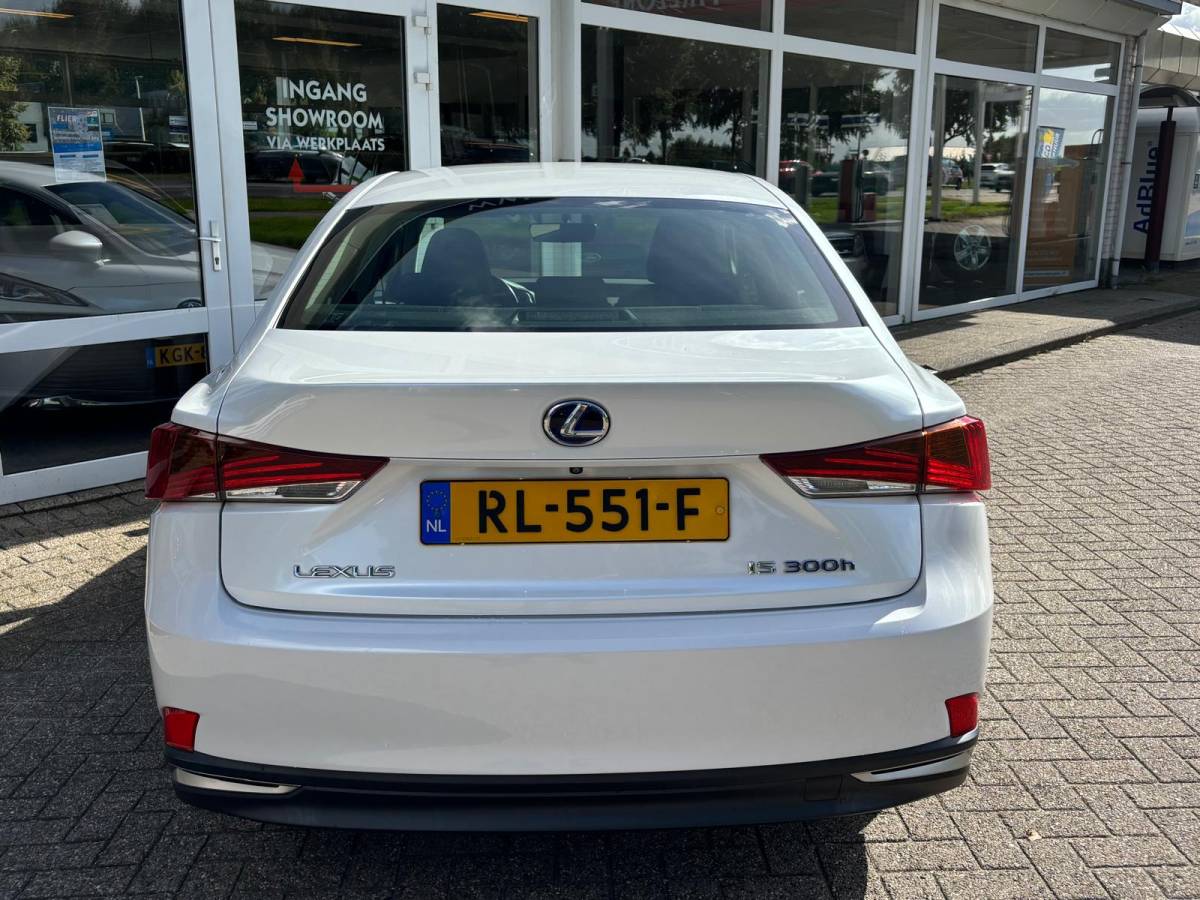Lexus IS Lexus IS 300h Hybrid Business Line | Navi | Clima | NAP | Orig. NL |