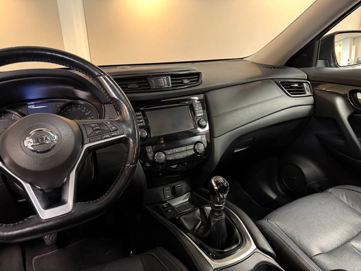 Nissan X-Trail Nissan X-Trail 1.6 DIG-T Tekna *Pano/Schuifdak* Stoelverw. V+A|Leer|360’Camera|Trekhaak|Elektr.Achterklep|Navi|Bose|DAB|NAP