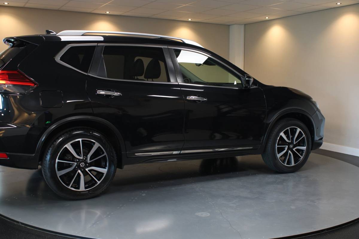 Nissan X-Trail Nissan X-Trail 1.6 DIG-T Tekna *Pano/Schuifdak* Stoelverw. V+A|Leer|360’Camera|Trekhaak|Elektr.Achterklep|Navi|Bose|DAB|NAP