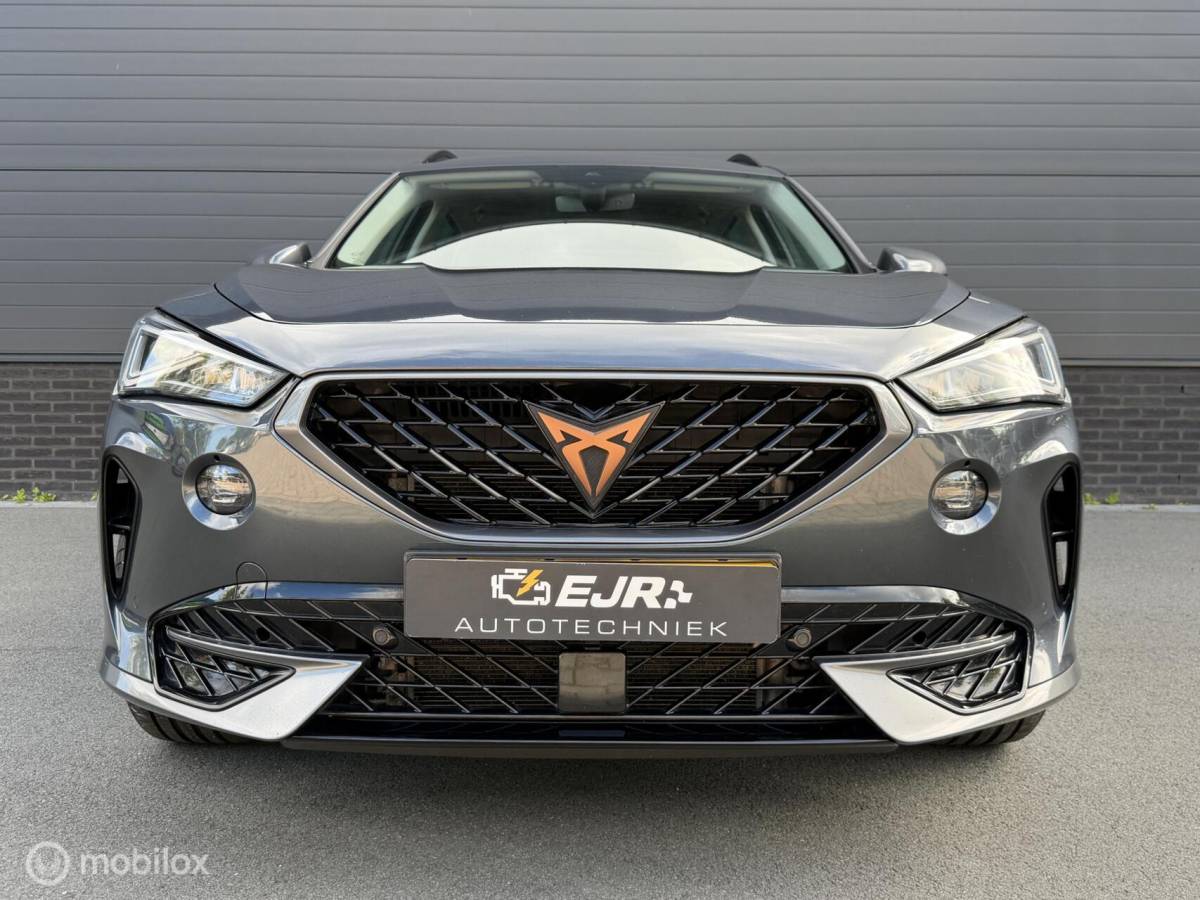 CUPRA Formentor CUPRA Formentor 1.4 TSI e-Hybrid Essential CARPLAY*HAAK*PDC*TOPSTAAT1