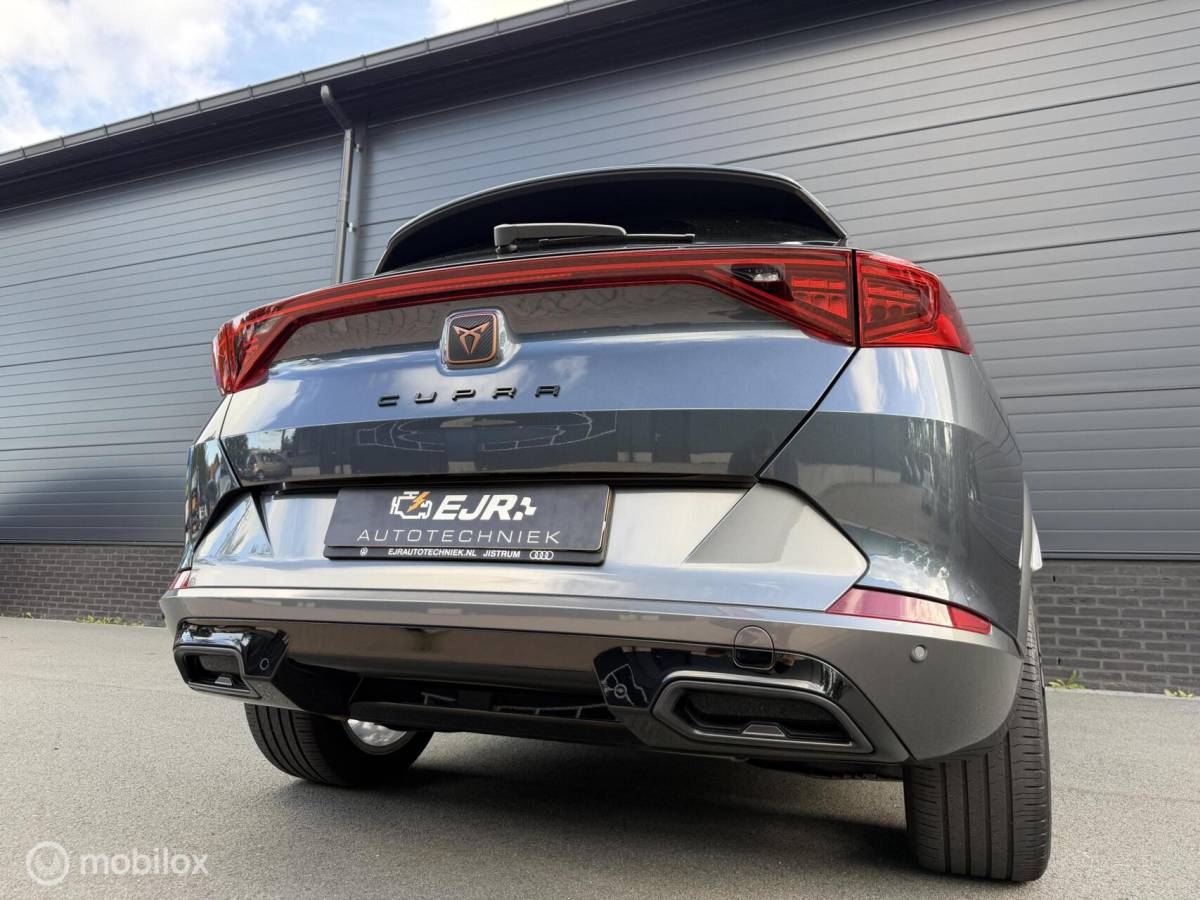 CUPRA Formentor CUPRA Formentor 1.4 TSI e-Hybrid Essential CARPLAY*HAAK*PDC*TOPSTAAT1
