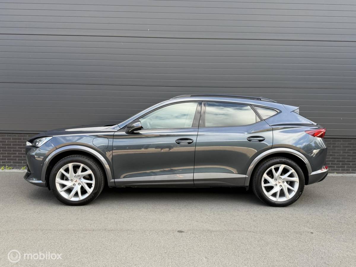CUPRA Formentor CUPRA Formentor 1.4 TSI e-Hybrid Essential CARPLAY*HAAK*PDC*TOPSTAAT1