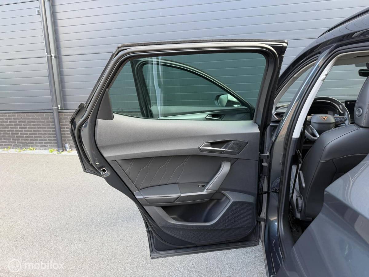 CUPRA Formentor CUPRA Formentor 1.4 TSI e-Hybrid Essential CARPLAY*HAAK*PDC*TOPSTAAT1