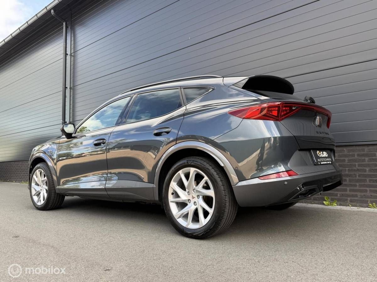 CUPRA Formentor CUPRA Formentor 1.4 TSI e-Hybrid Essential CARPLAY*HAAK*PDC*TOPSTAAT1