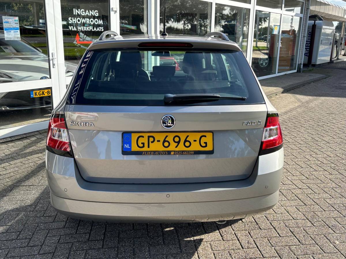 Škoda Fabia ŠKODA Fabia Combi 1.2 90PK 4Cil. TSI Ambition | Cruise | CV | Orig. NL | NAP |
