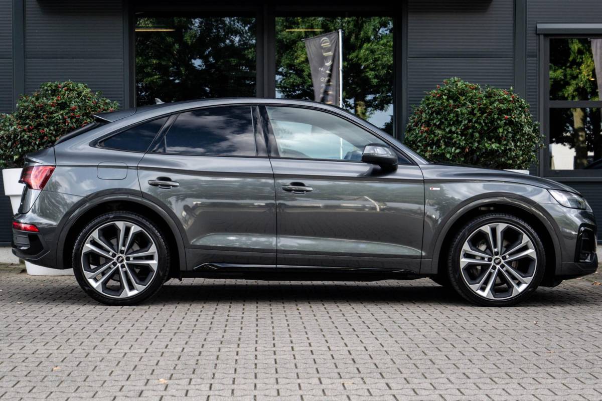 Audi Q5 Audi Q5 Sportback 55TFSI e S-Line,Luchtvering,Head-Up,21″LM