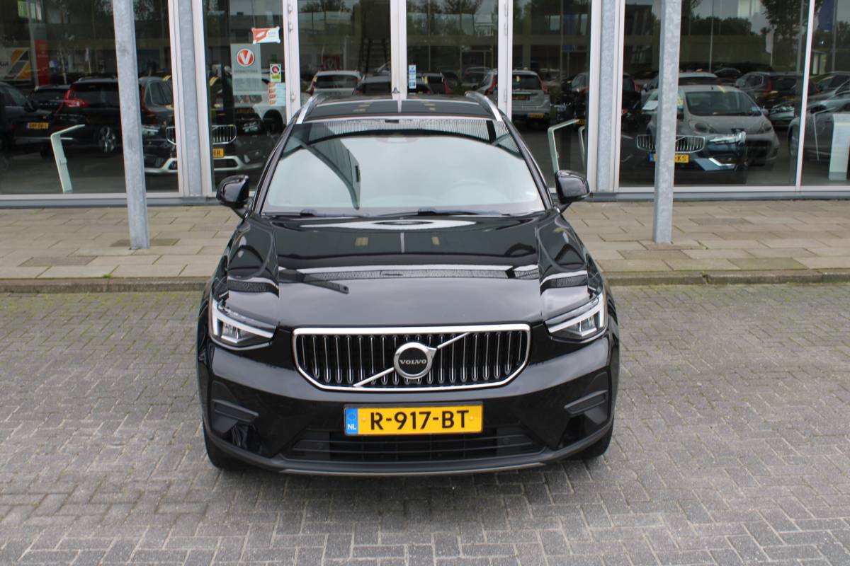 Volvo XC40 Volvo XC40 T4 211PK Automaat Plug-in hybrid Plus Bright | Trekhaak | El. Stoelen | Pilot Assist | Verw. Voorstoelen | BLIS | H&K Audio |