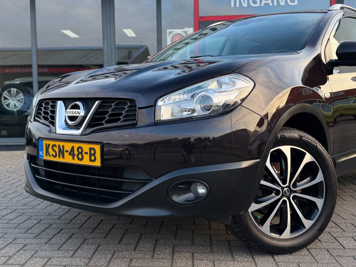 Nissan QASHQAI Nissan Qashqai +2 1.6 Connect Edition | 7P | Camera | Trekhaak