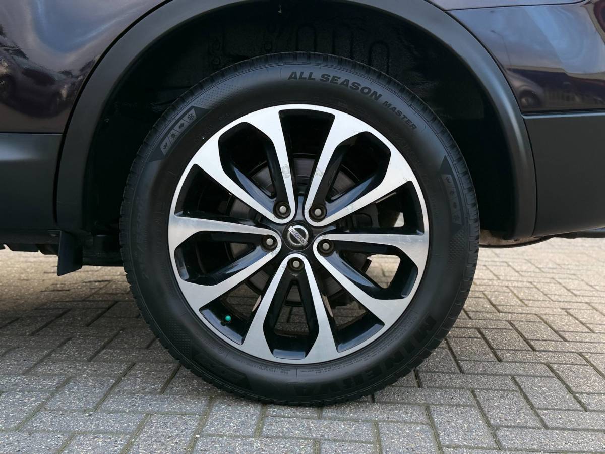 Nissan QASHQAI Nissan Qashqai +2 1.6 Connect Edition | 7P | Camera | Trekhaak