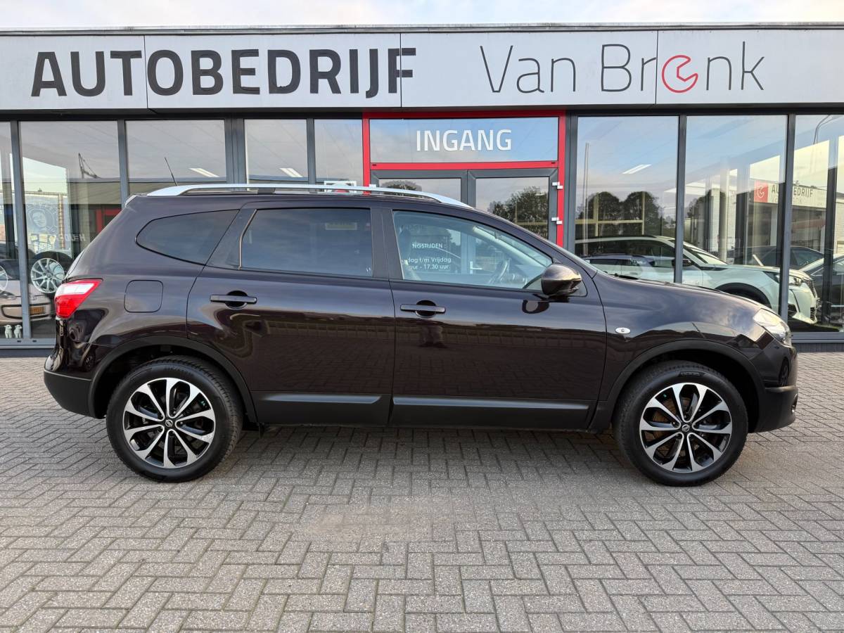 Nissan QASHQAI Nissan Qashqai +2 1.6 Connect Edition | 7P | Camera | Trekhaak