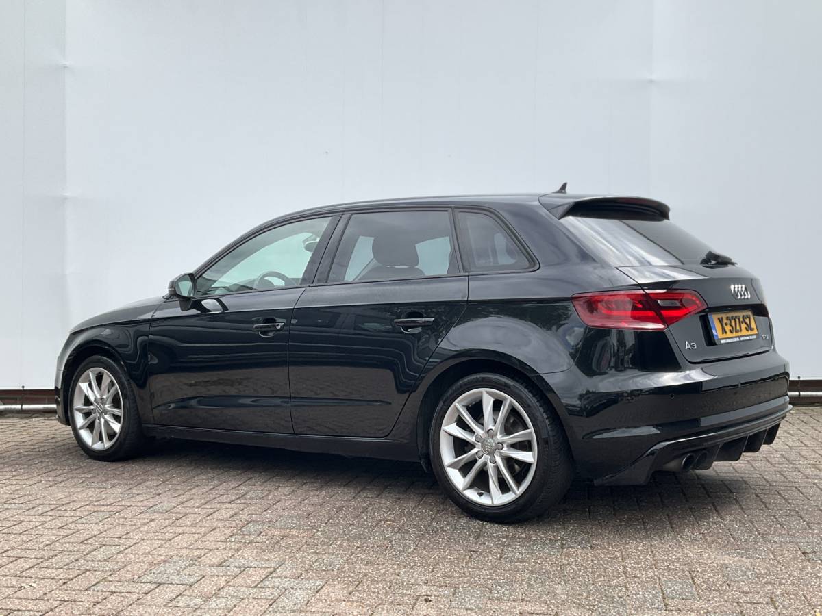 Audi A3 Audi A3 Sportback 1.8 TFSI Ambition Pro Line S Automaat  Nav/Cruise Stoelverw Voll.Onderhouden!