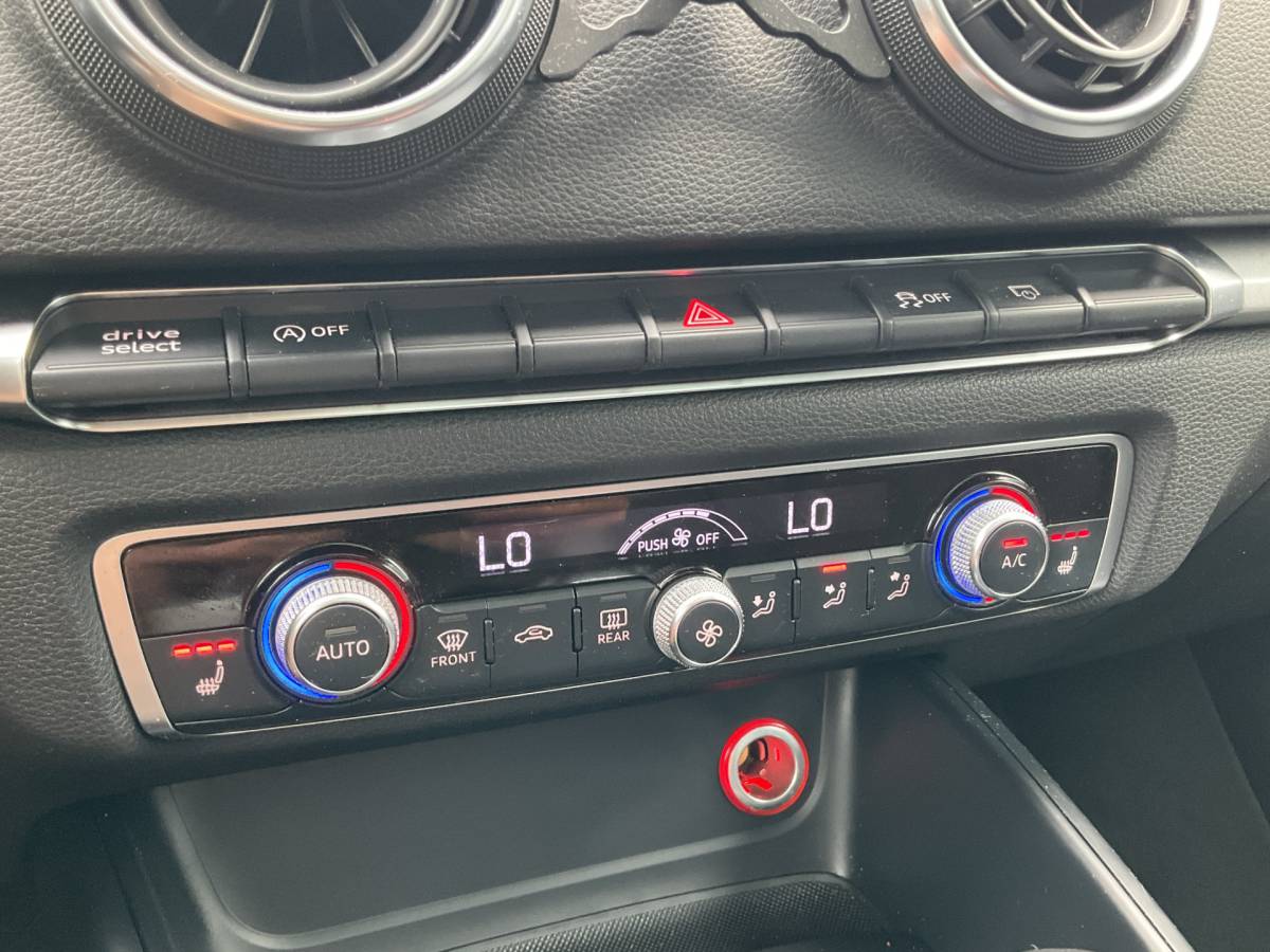 Audi A3 Audi A3 Sportback 1.8 TFSI Ambition Pro Line S Automaat  Nav/Cruise Stoelverw Voll.Onderhouden!