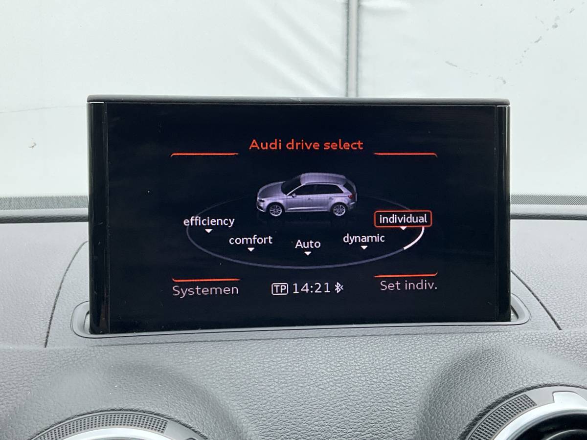 Audi A3 Audi A3 Sportback 1.8 TFSI Ambition Pro Line S Automaat  Nav/Cruise Stoelverw Voll.Onderhouden!