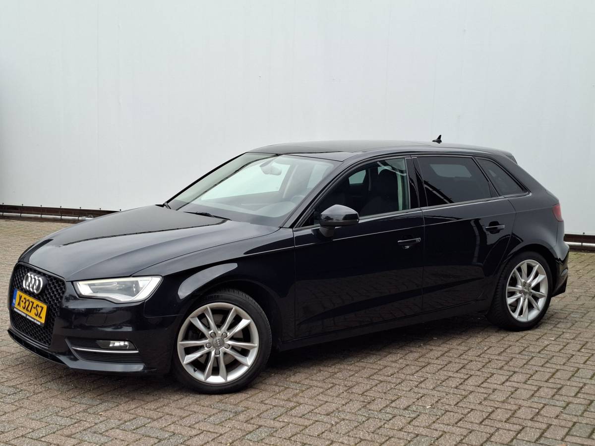Audi A3 Audi A3 Sportback 1.8 TFSI Ambition Pro Line S Automaat  Nav/Cruise Stoelverw Voll.Onderhouden!