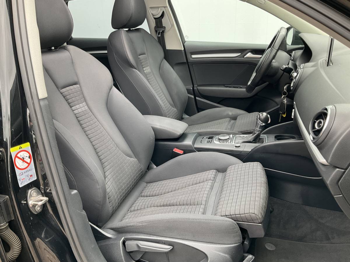 Audi A3 Audi A3 Sportback 1.8 TFSI Ambition Pro Line S Automaat  Nav/Cruise Stoelverw Voll.Onderhouden!
