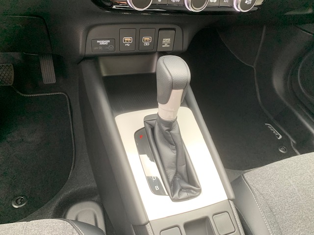 Honda Jazz Honda Jazz 1.5 e:HEV Elegance, automaat, 6357 KM ! .