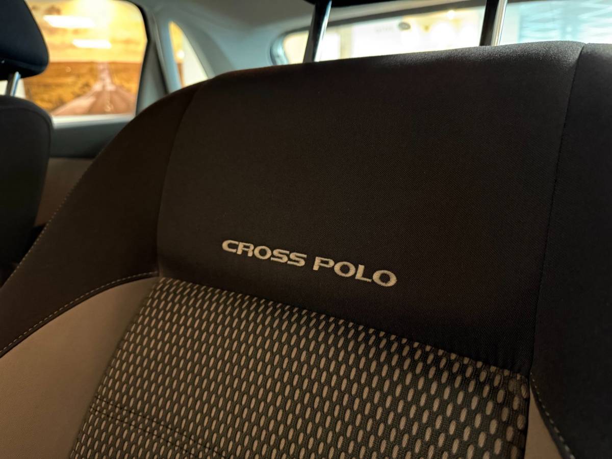 Volkswagen Polo Volkswagen Polo 1.2 TSI Cross *Nieuwe distr.ketting* Automaat|Cruise|Climate|17”|PDC|DSG|NAP