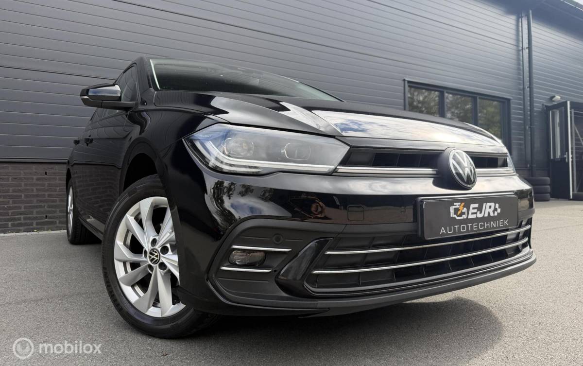 Volkswagen Polo Volkswagen Polo 1.0 TSI Style CARPLAY*IQLIGHTS*PDC*VIRTUALD*CLIMA*NAV