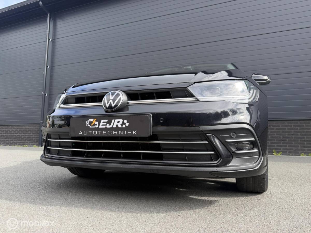 Volkswagen Polo Volkswagen Polo 1.0 TSI Style CARPLAY*IQLIGHTS*PDC*VIRTUALD*CLIMA*NAV