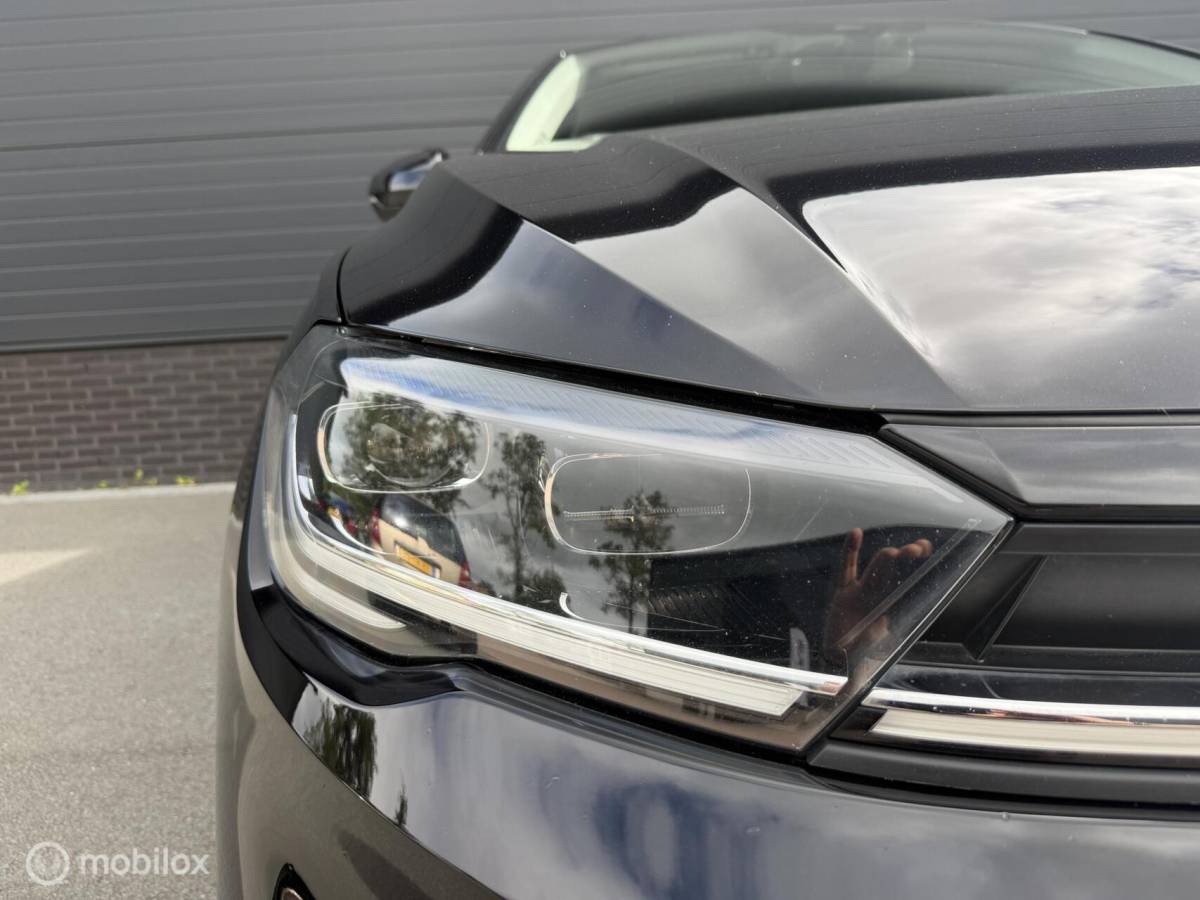 Volkswagen Polo Volkswagen Polo 1.0 TSI Style CARPLAY*IQLIGHTS*PDC*VIRTUALD*CLIMA*NAV