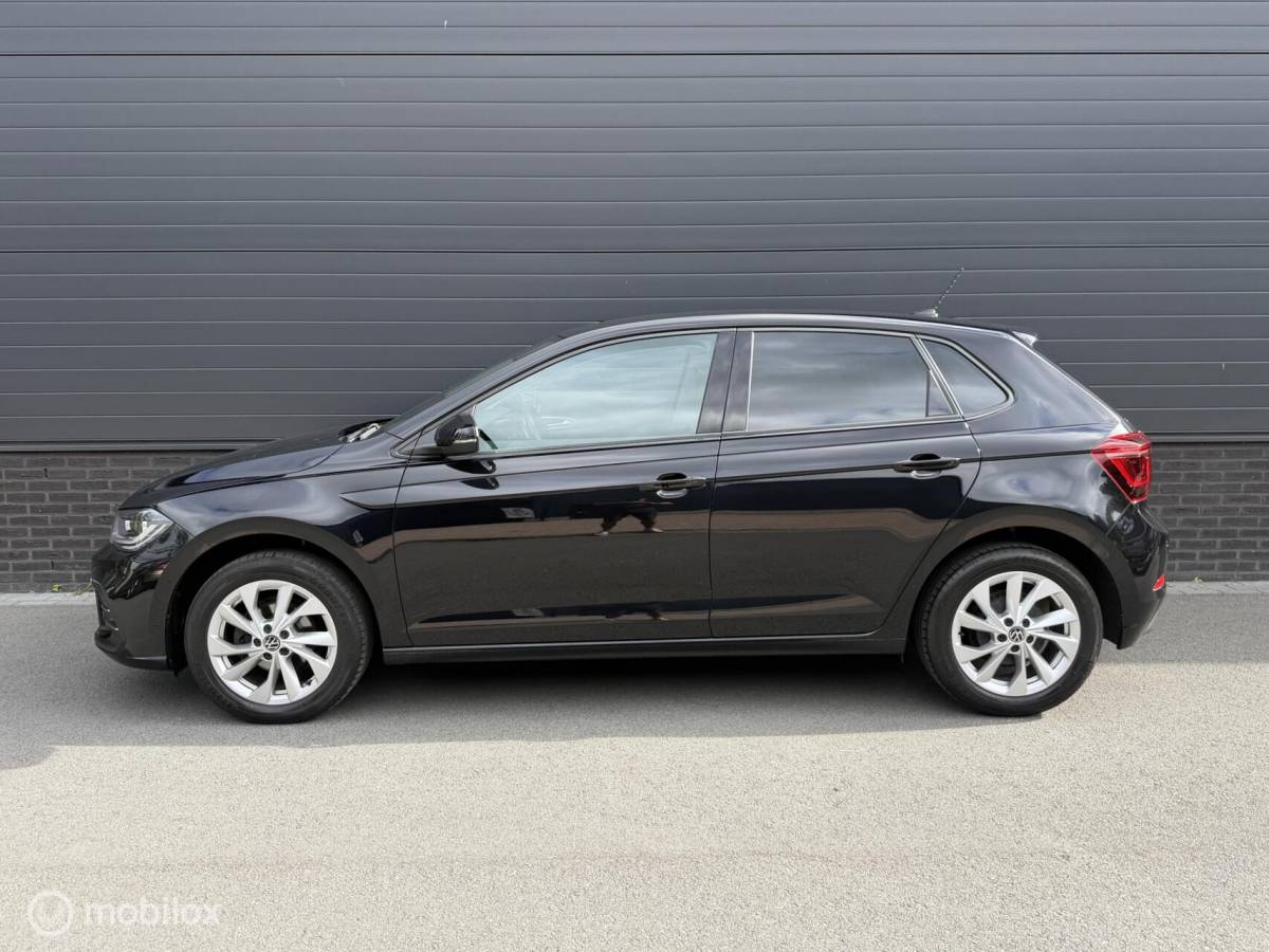 Volkswagen Polo Volkswagen Polo 1.0 TSI Style CARPLAY*IQLIGHTS*PDC*VIRTUALD*CLIMA*NAV