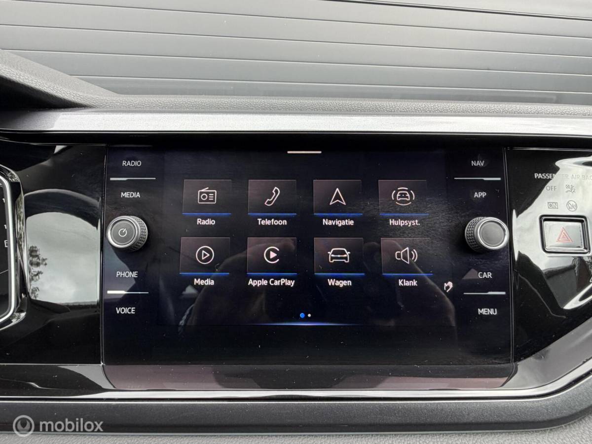 Volkswagen Polo Volkswagen Polo 1.0 TSI Style CARPLAY*IQLIGHTS*PDC*VIRTUALD*CLIMA*NAV